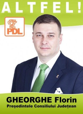 Candidatul PDL la CJC, Florin Gheorghe, a discutat cu oamenii din Corbu